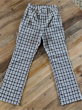 ROMWE Black and White Plaid Trousers